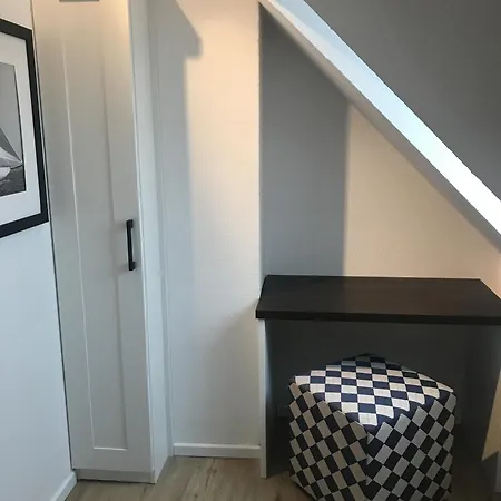 アパート Backbord *